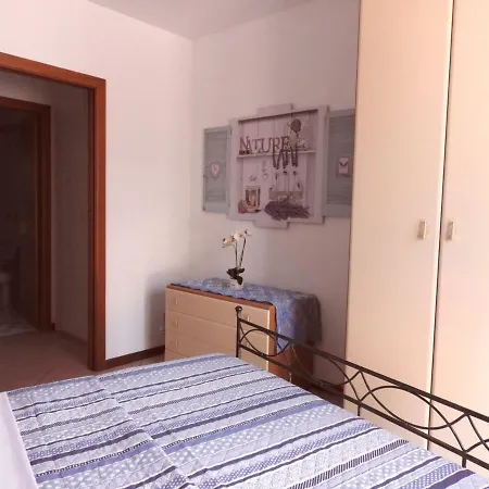 Darsena 7 Πεσκιέρα ντελ Γκάρντα